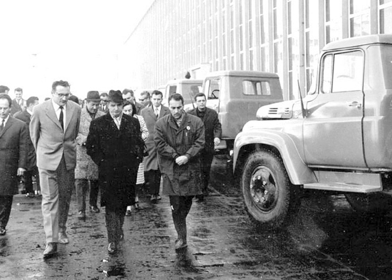 Besuch der Roten Saguenay-Fabrik - Rumänisches Nationalarchiv und Institut für die Untersuchung der Verbrechen des Kommunismus in Rumänien